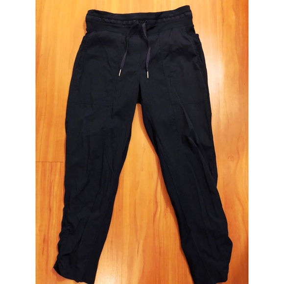 lululemon athletica Pants - Lululemon Dance Crop Pant Navy in color